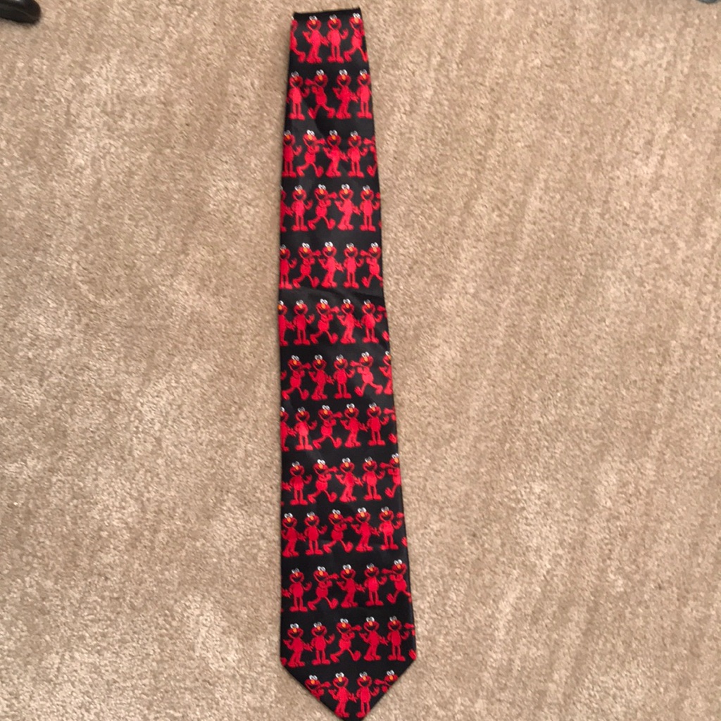 Elmo Tie